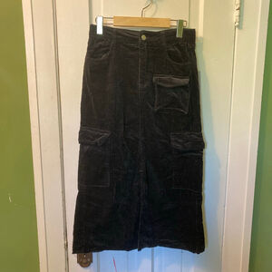 Juniors ZARA Black Corduroy Cargo Midi Skirt Size 13